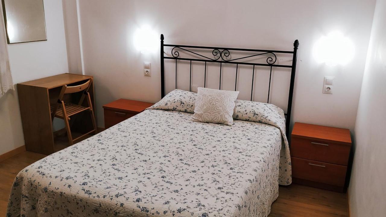 Double or Twin Room,743524141:JPEG